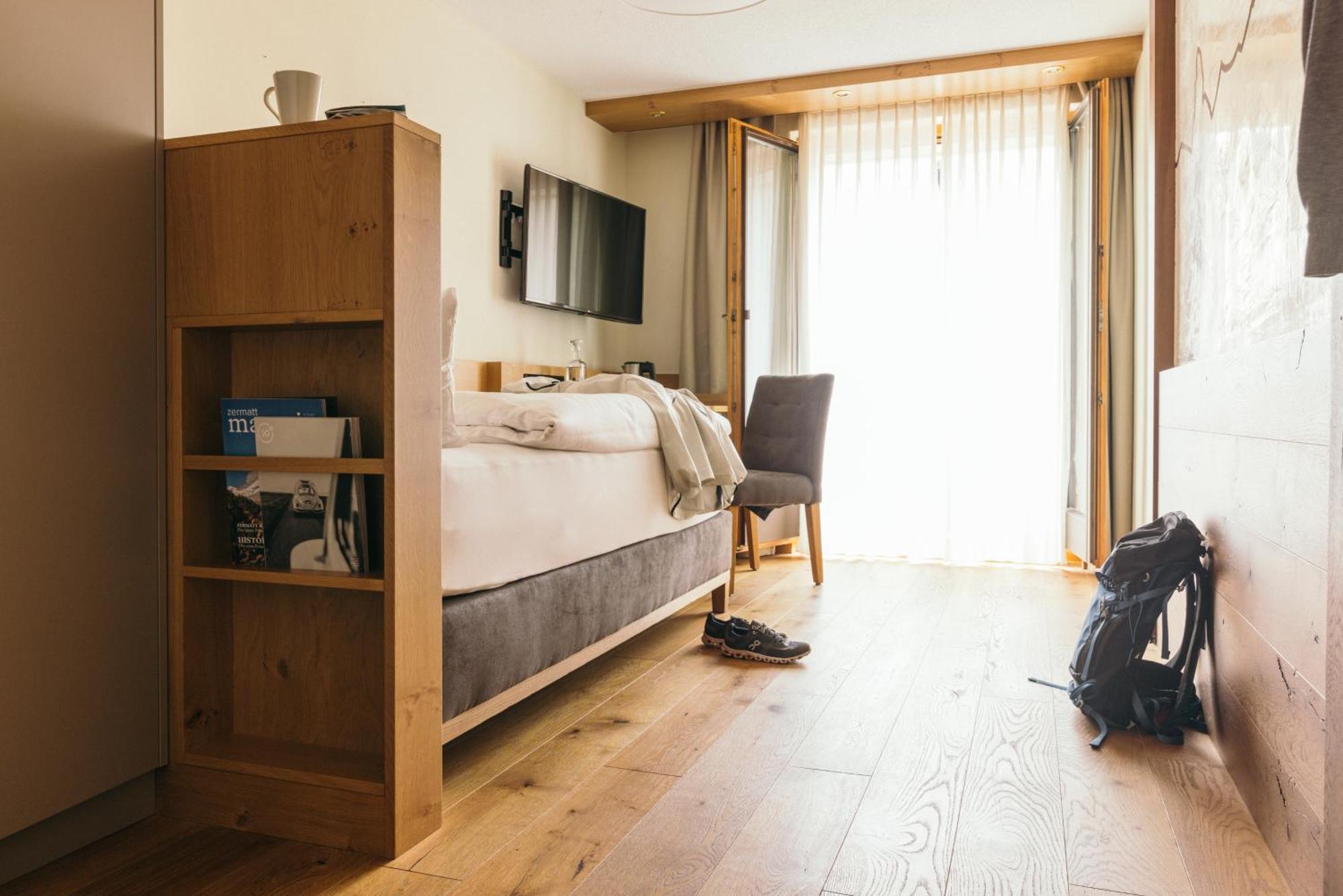 La Couronne Hotel & Spa Zermatt Room photo