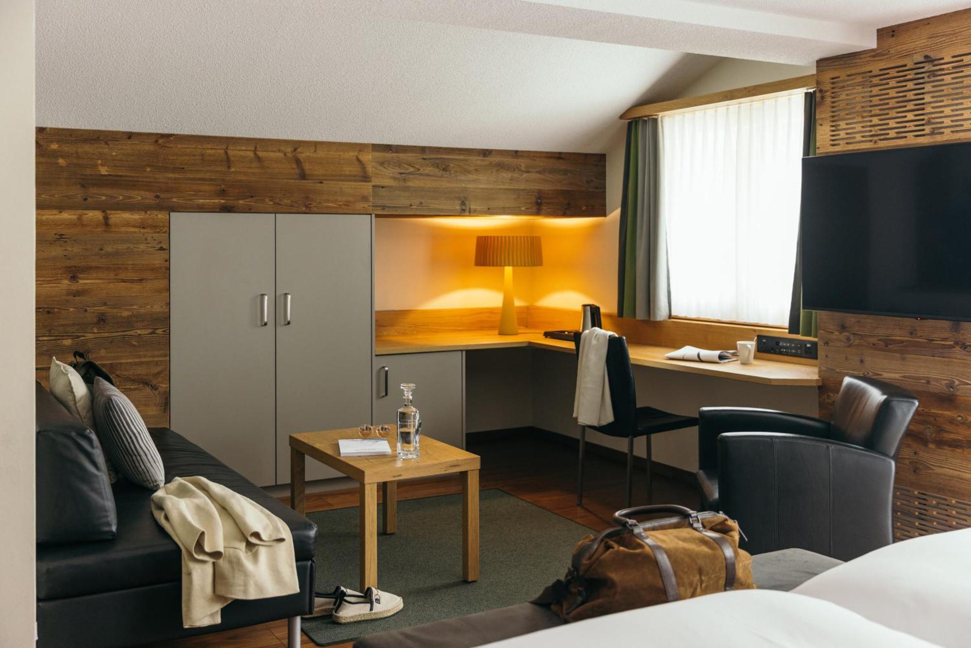 La Couronne Hotel & Spa Zermatt Room photo